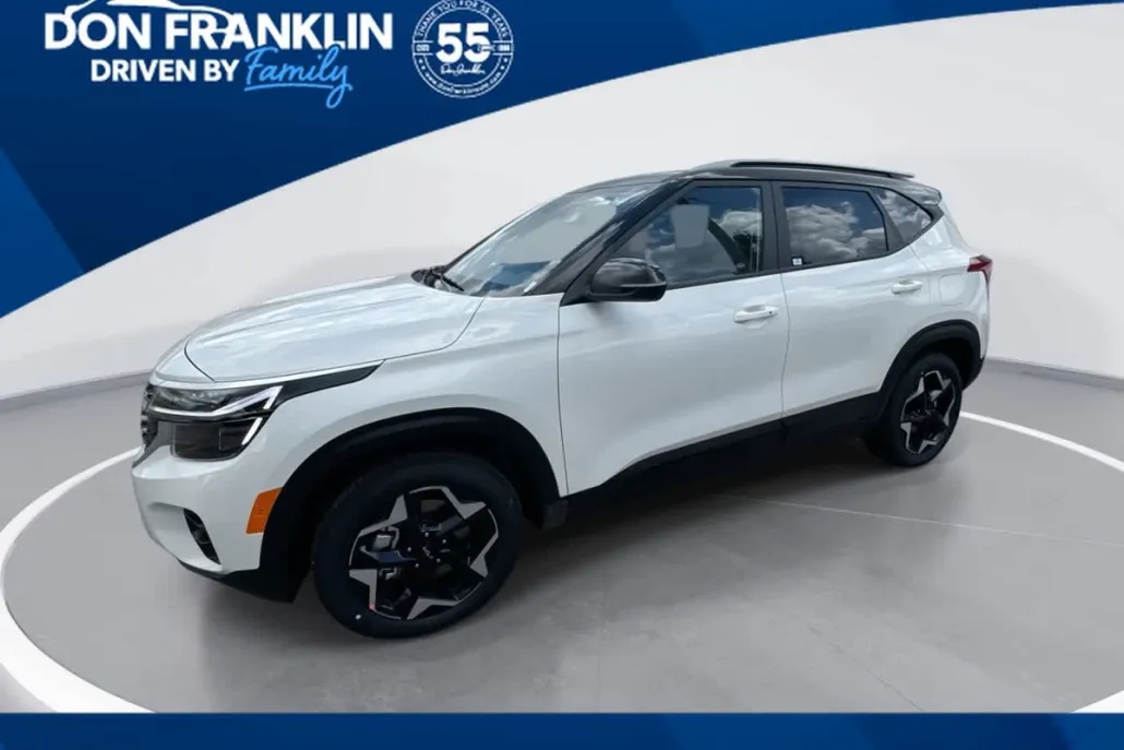 2026 Kia Seltos S photo 1