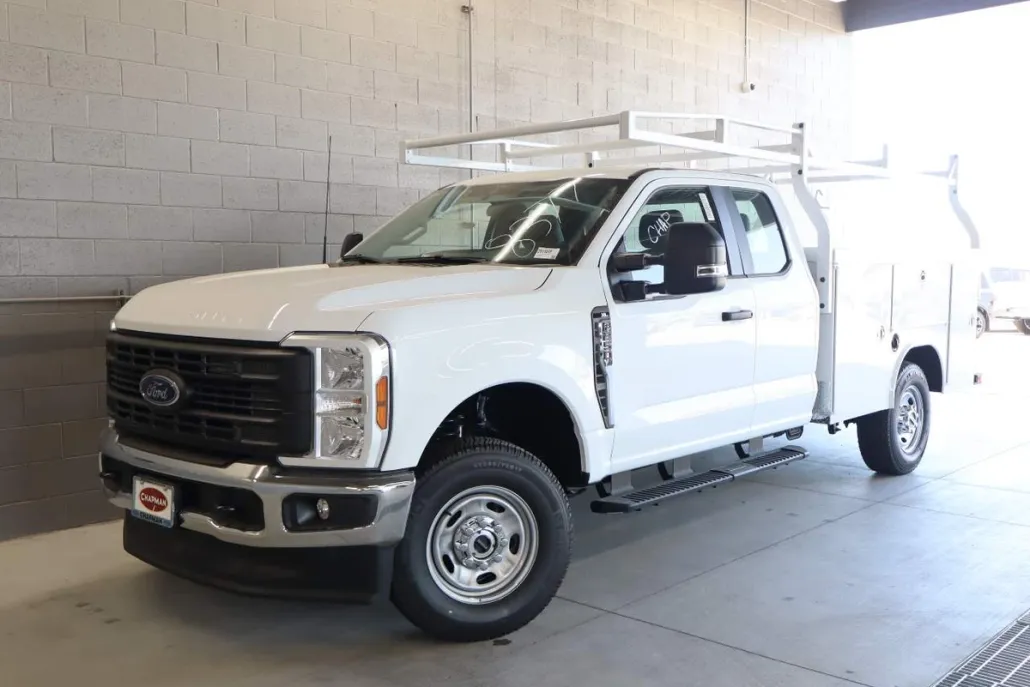 2025 Ford F-250 XL photo 1
