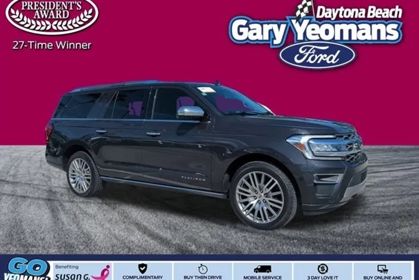 2023 Ford Expedition MAX Platinum photo 1