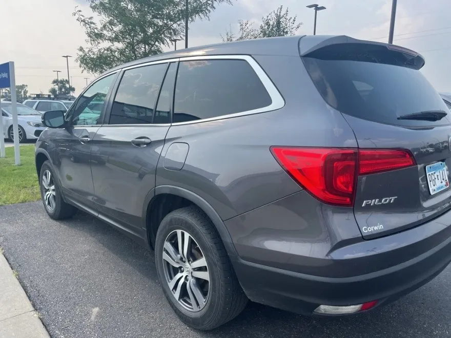 2018 Honda Pilot EX-L photo 1