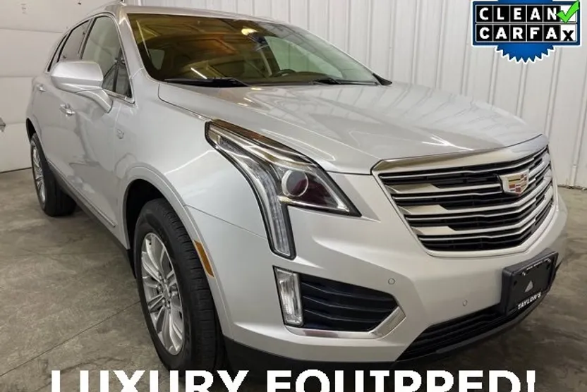 2019 Cadillac XT5 Luxury photo 1