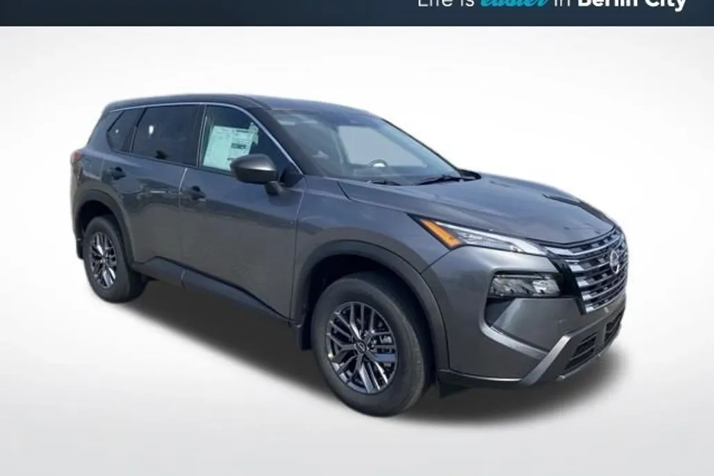 2026 Nissan Rogue S photo 1