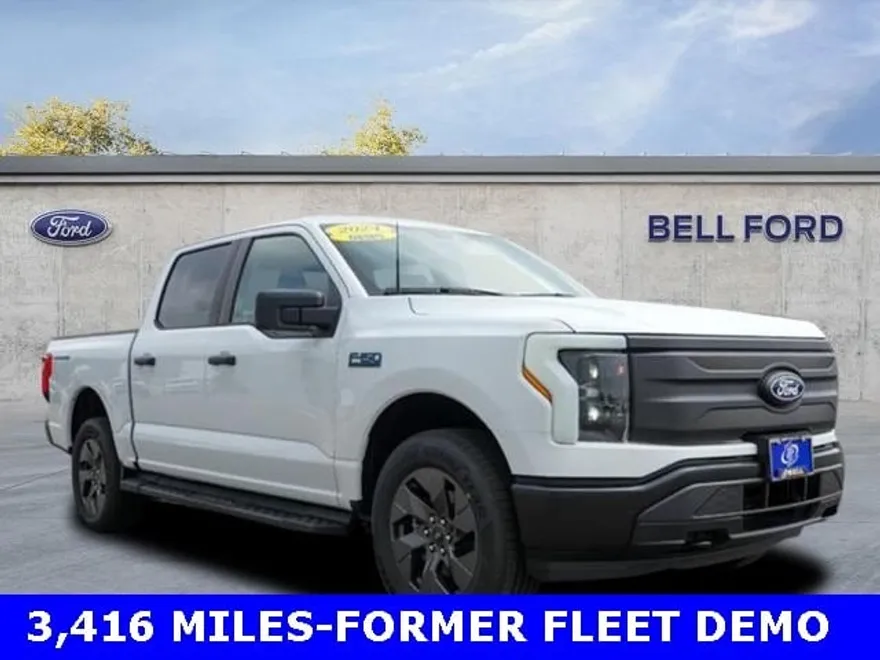 2024 Ford F-150 Lightning photo 1