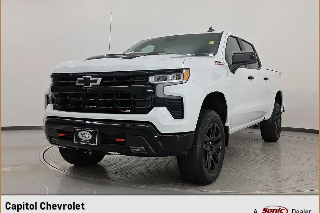 2025 Chevrolet Silverado 1500 LT Trail Boss photo 1