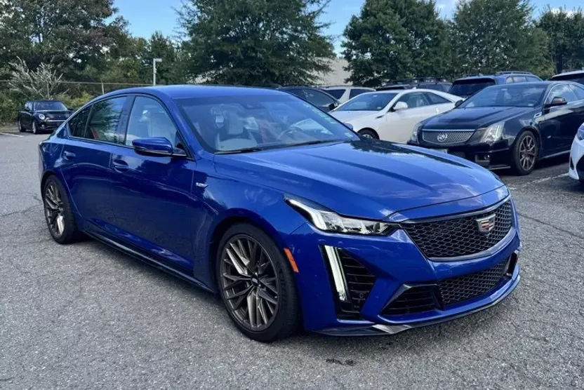 2022 Cadillac CT5 photo 1