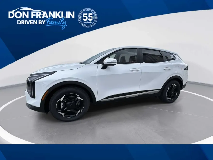 2026 Kia Sportage EX photo 1