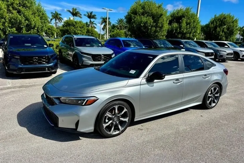 2026 Honda Civic Hybrid Sport Touring photo 1