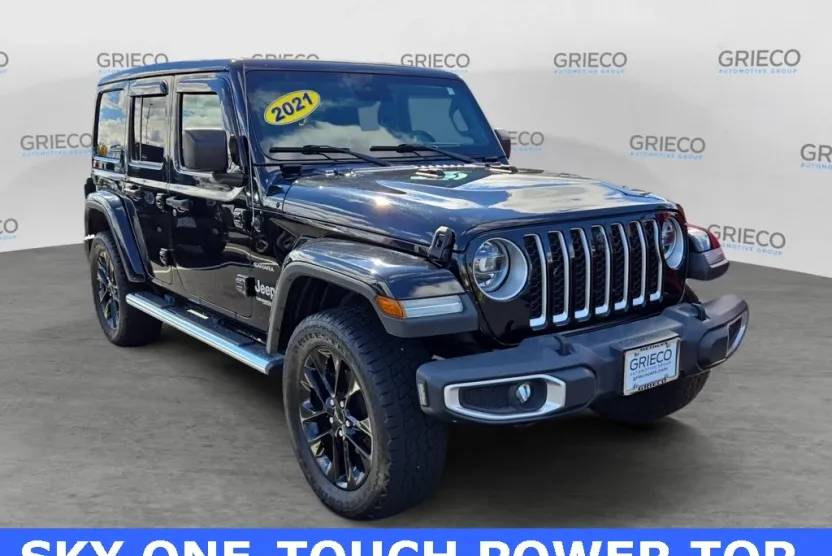 2021 Jeep Wrangler Unlimited Sahara photo 1