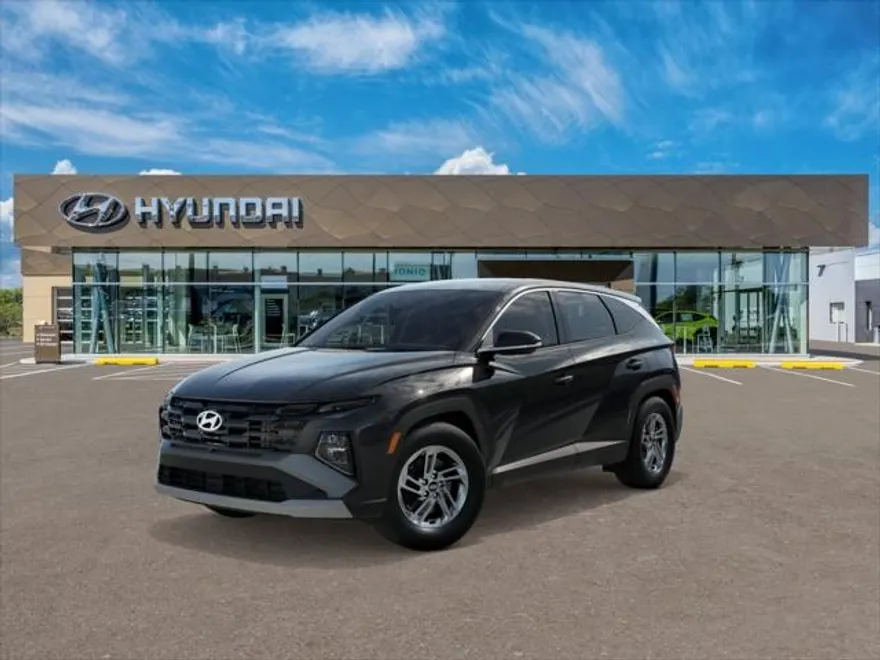 2025 Hyundai Tucson SE photo 1