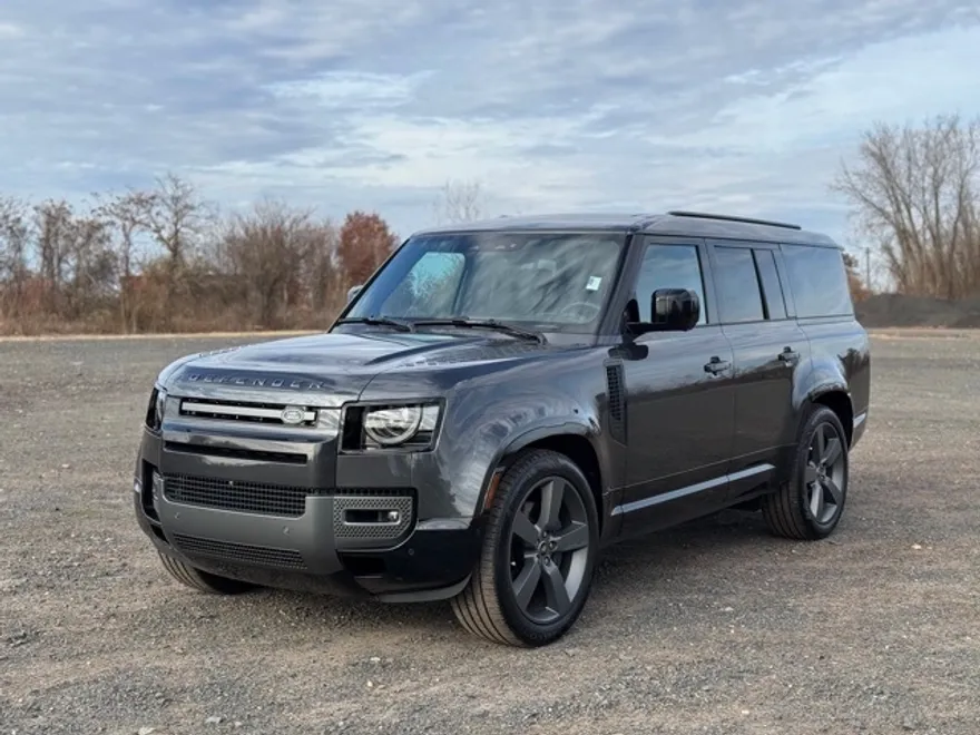 2024 Land Rover Defender 130 Outbound photo 1