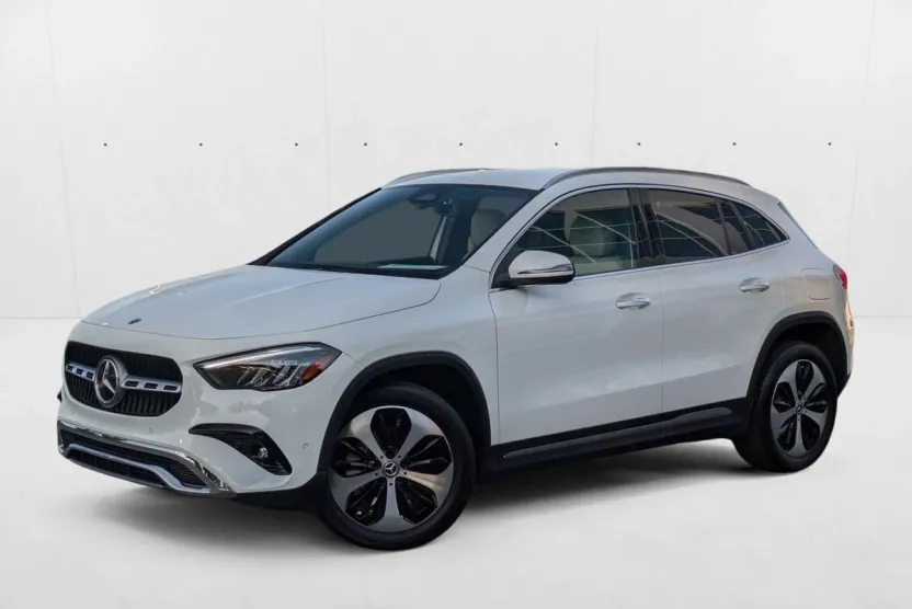 2024 Mercedes Benz GLA 250 photo 1