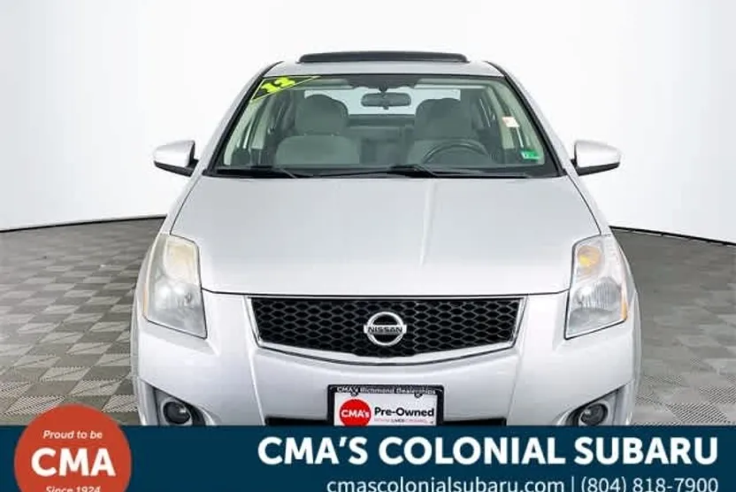 2012 Nissan Sentra 2.0 SR photo 1