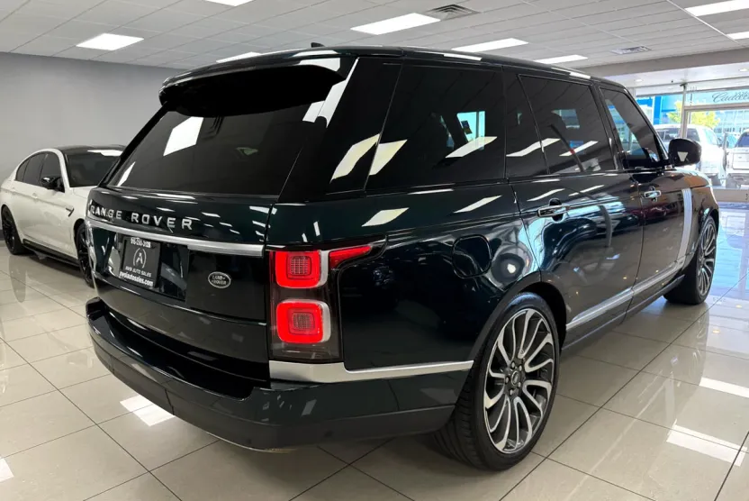 2019 Land Rover Range Rover Autobiography LWB photo 1
