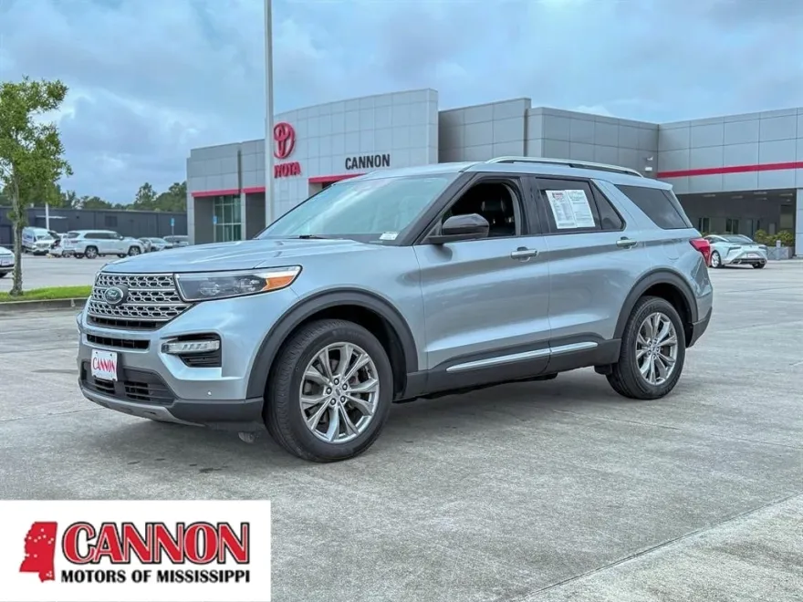 2023 Ford Explorer Limited photo 1