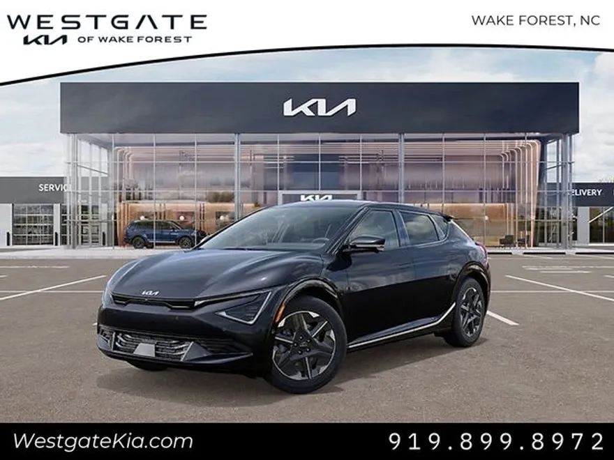 2025 Kia EV6 Light photo 1