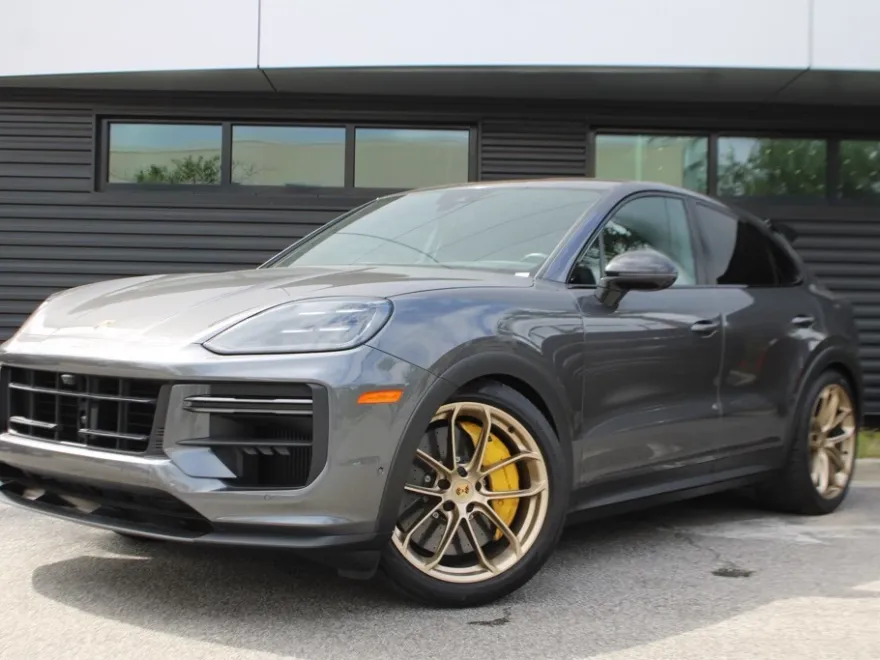 2024 Porsche Cayenne Turbo GT Coupe photo 1