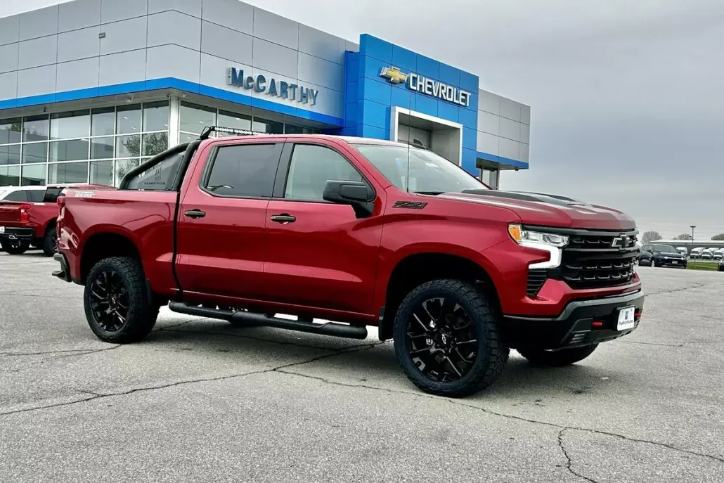 2025 Chevrolet Silverado 1500 LT Trail Boss photo 1