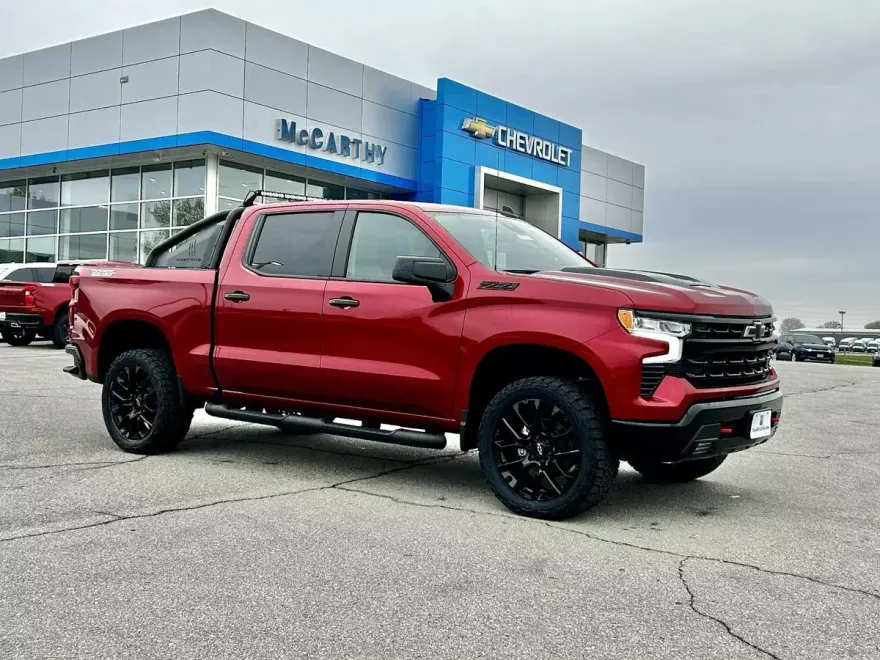 2025 Chevrolet Silverado 1500 LT Trail Boss photo 1