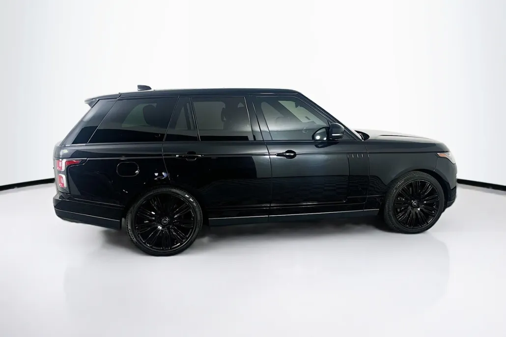 2022 Land Rover Range Rover P525 HSE HSE Westminster Edition photo 1