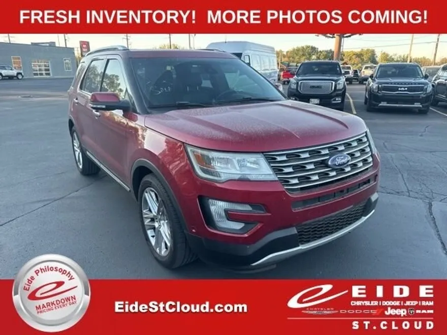 2016 Ford Explorer Limited photo 1