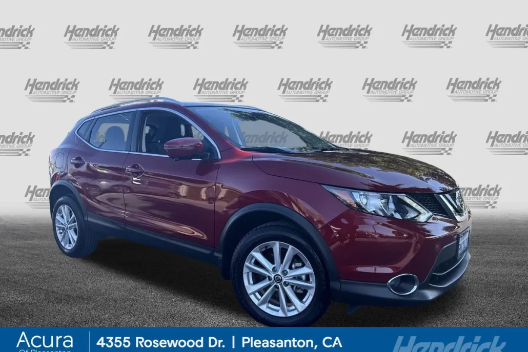 2019 Nissan Rogue Sport SV photo 1