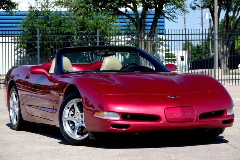 2000 Chevrolet Corvette Convertible photo 1