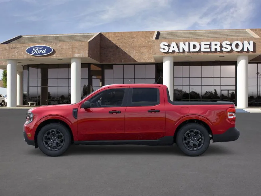 2025 Ford Maverick XLT photo 1