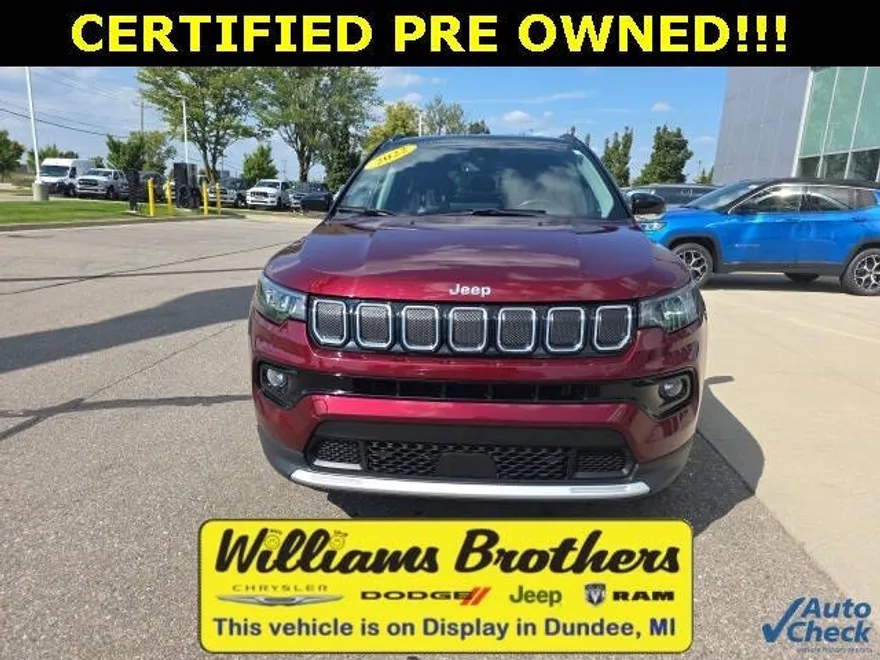 2022 Jeep Compass Limited photo 1