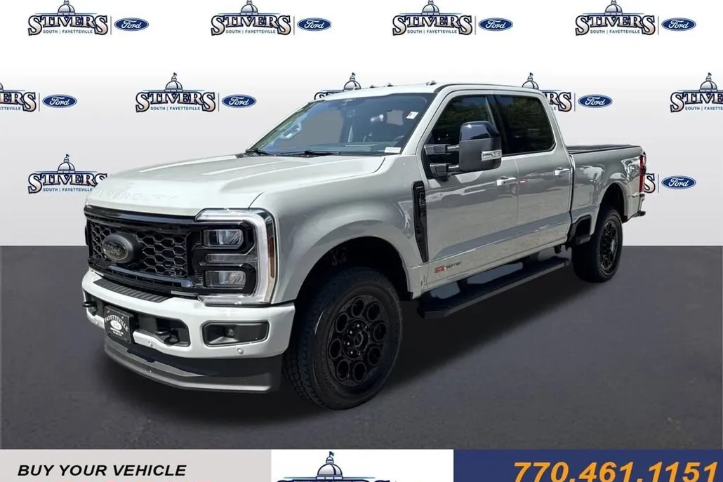 2025 Ford F-250 Lariat photo 1