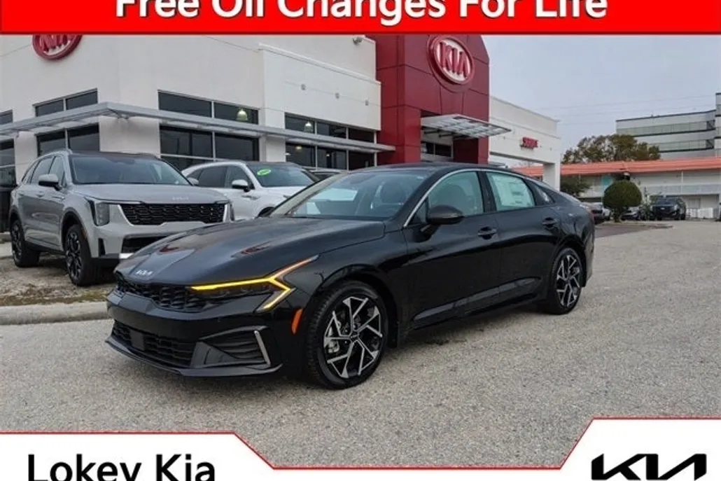 2025 Kia K5 EX photo 1