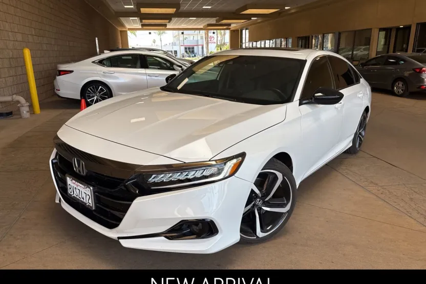 2021 Honda Accord Sport 2.0T photo 1