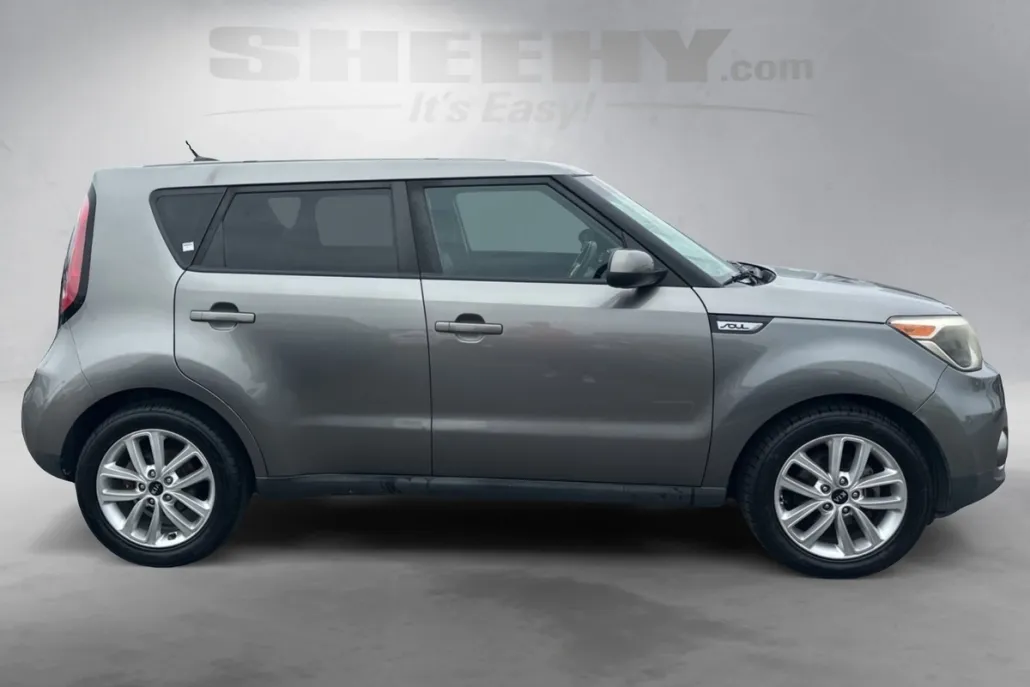 2018 Kia Soul Plus photo 1