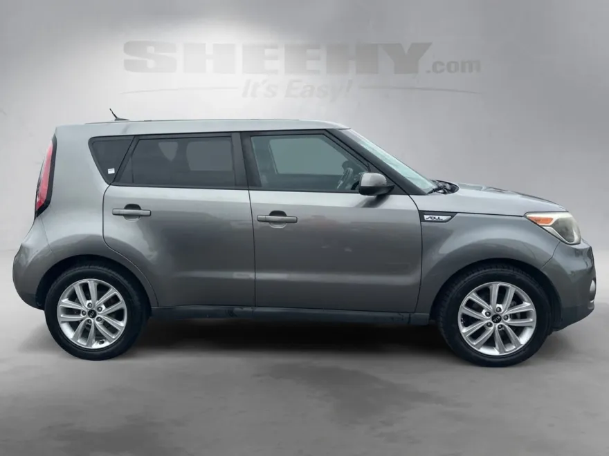 2018 Kia Soul Plus photo 1