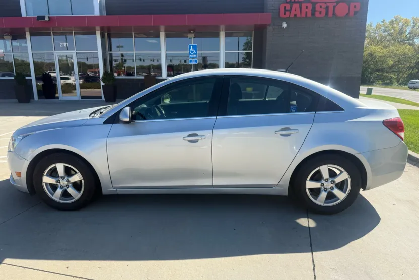 2014 Chevrolet Cruze photo 1