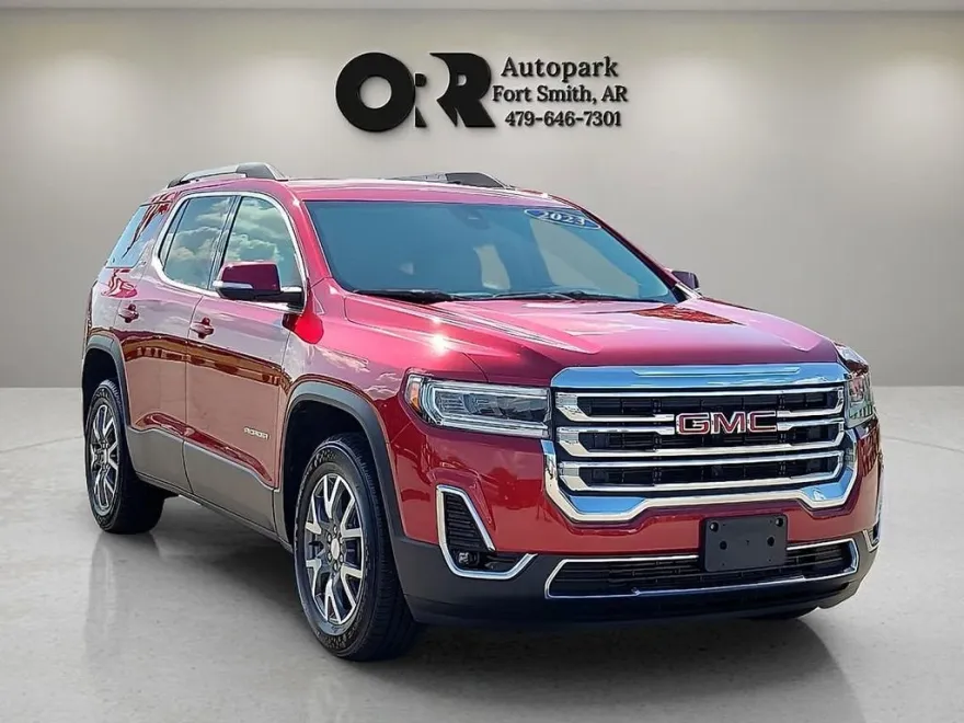 2023 Gmc Acadia SLT photo 1
