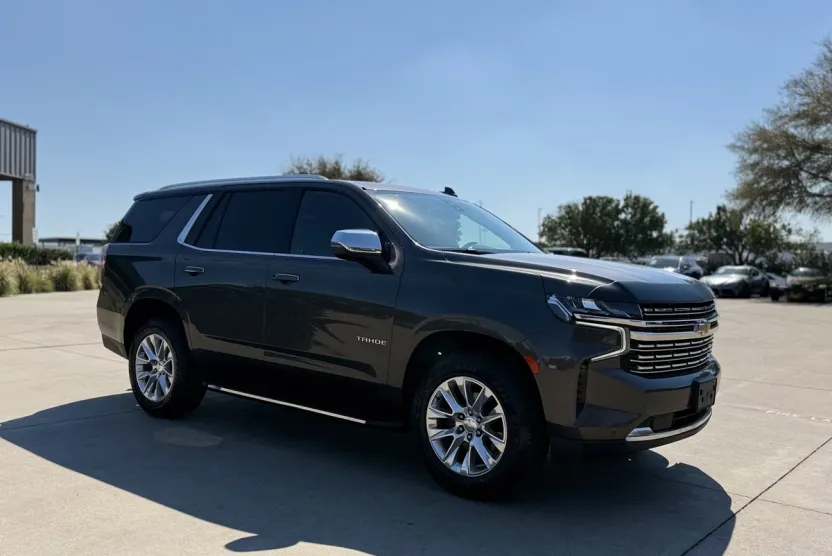 2021 Chevrolet Tahoe Premier photo 1