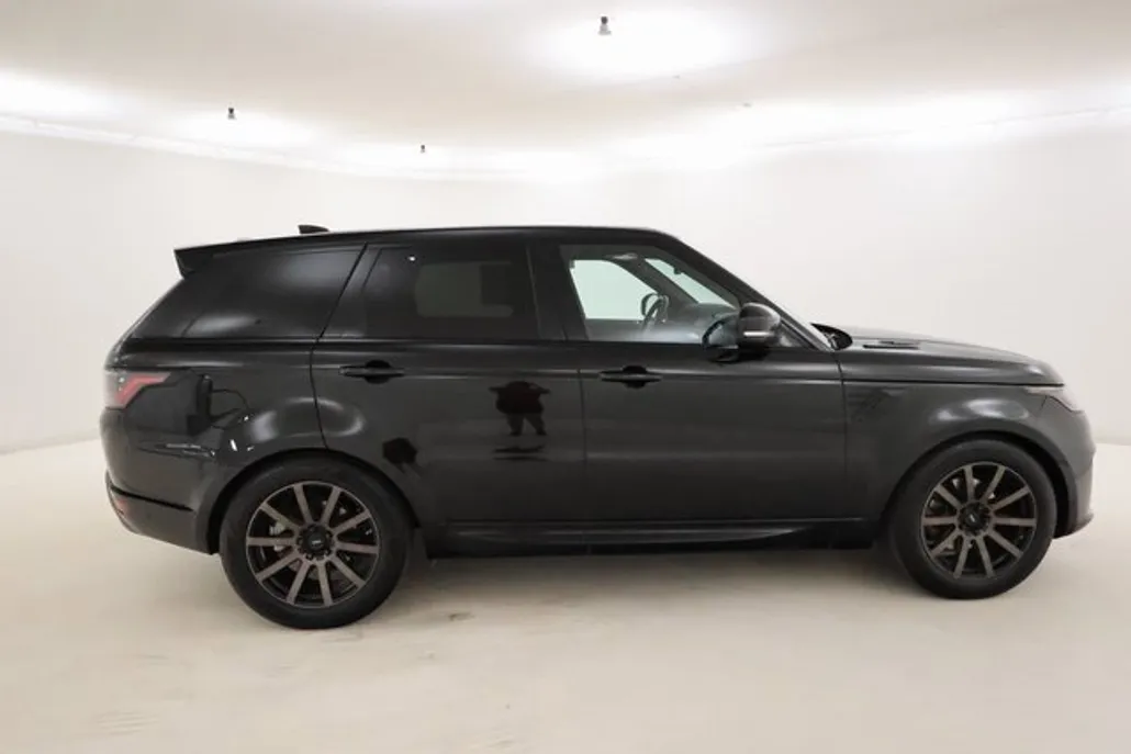 2018 Land Rover Range Rover Sport HSE photo 1