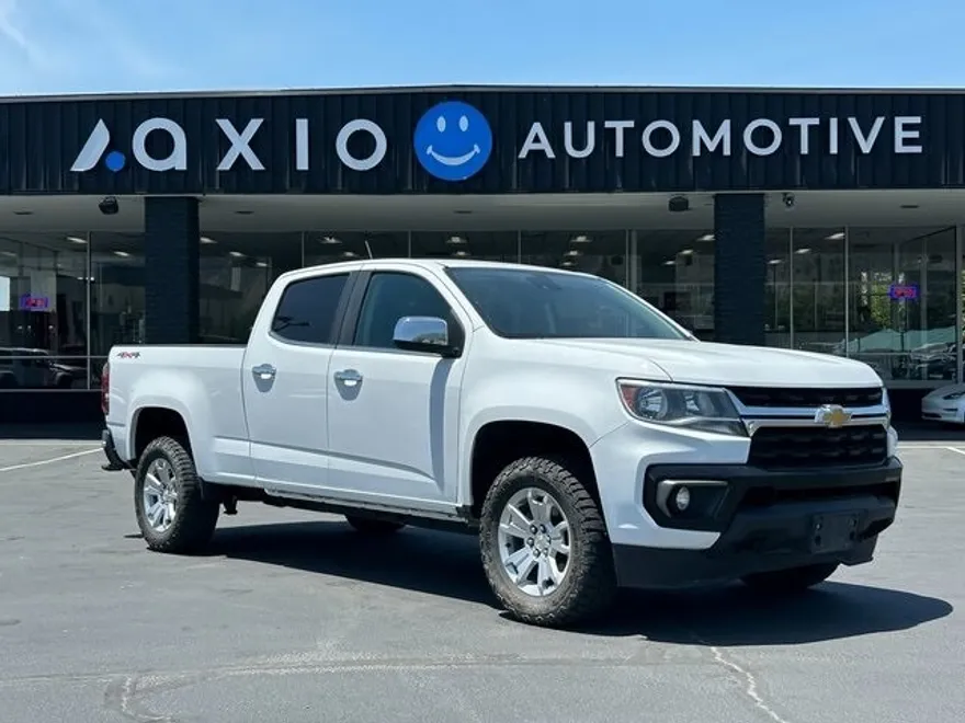 2022 Chevrolet Colorado LT photo 1