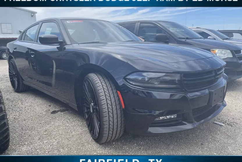 2023 Dodge Charger SXT AWD photo 1