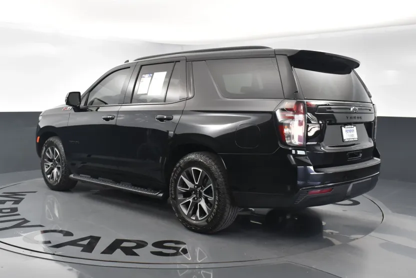 2023 Chevrolet Tahoe Z71 photo 1