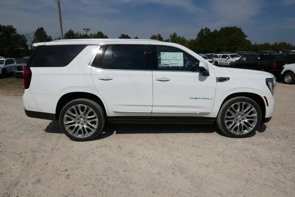2026 Gmc Yukon Denali photo 1