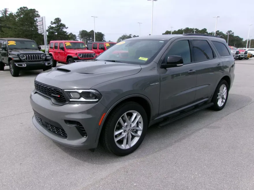 2025 Dodge Durango R/T Plus photo 1