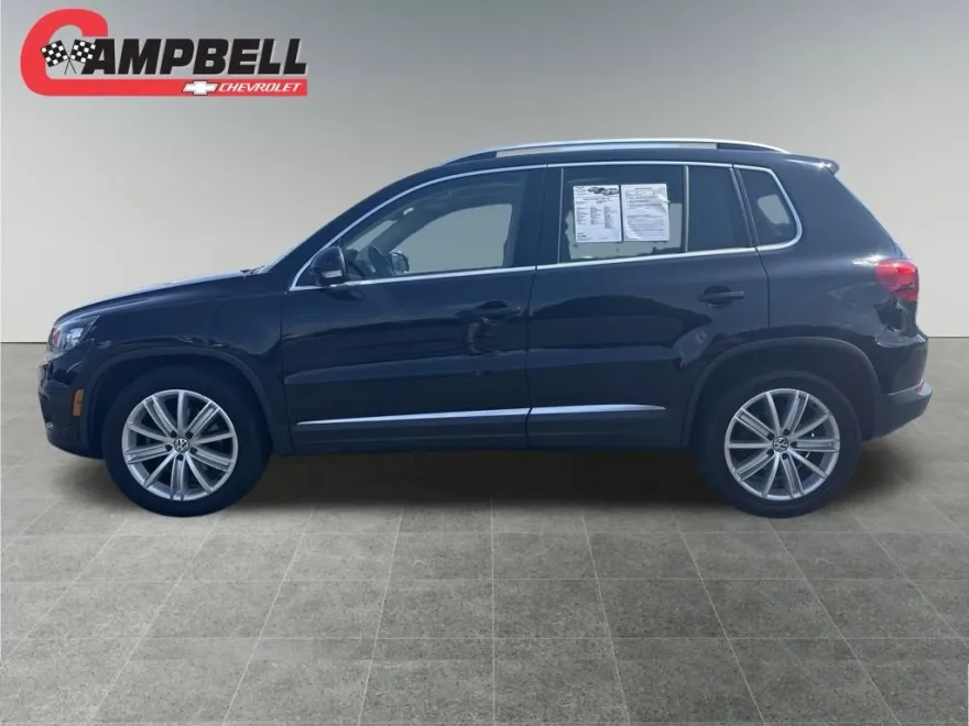 2016 Volkswagen Tiguan S photo 1