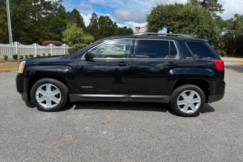 2011 Gmc Terrain SLT photo 1