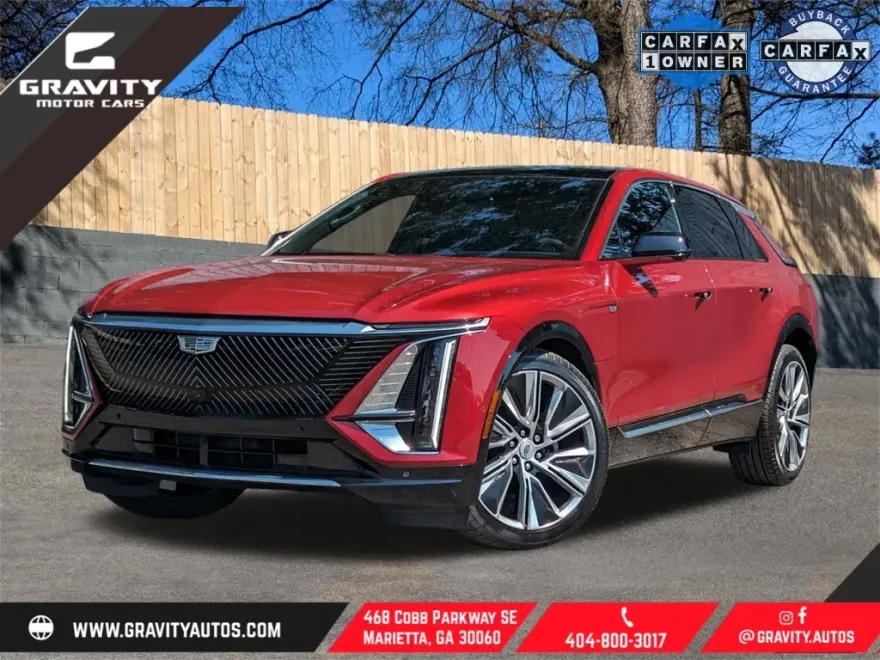 2024 Cadillac Lyriq Luxury photo 1