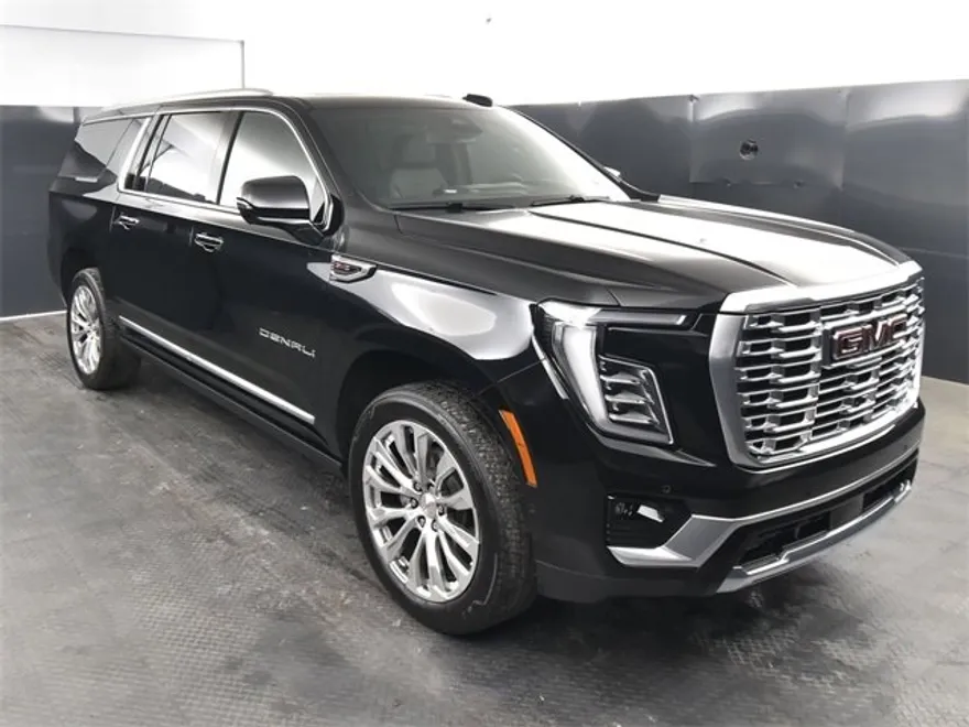 2025 Gmc Yukon XL Denali photo 1