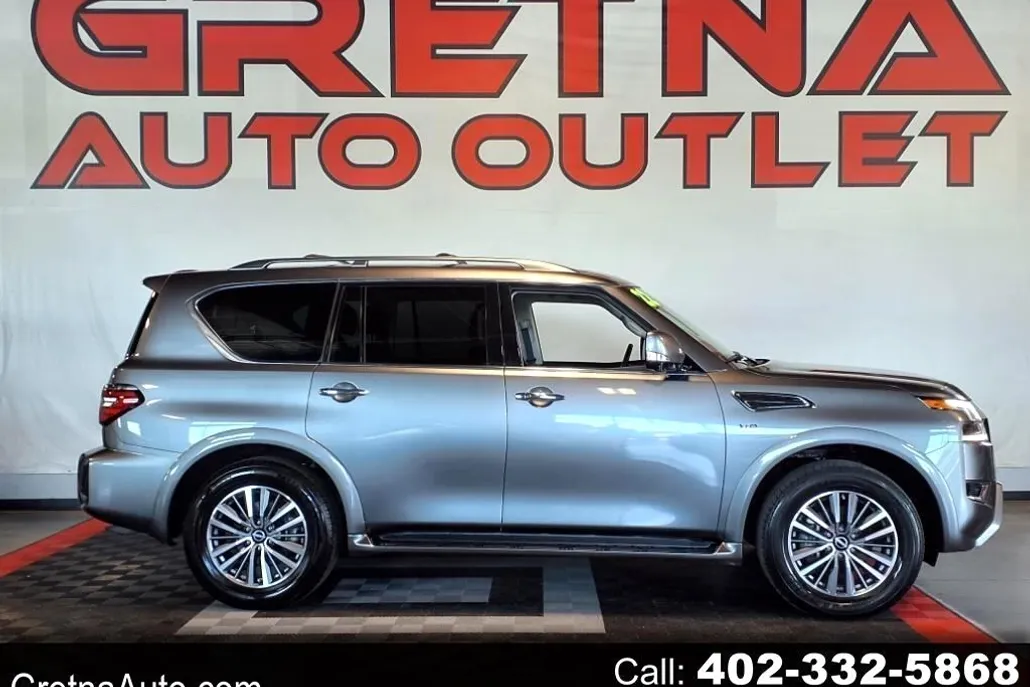 2022 Nissan Armada SL photo 1