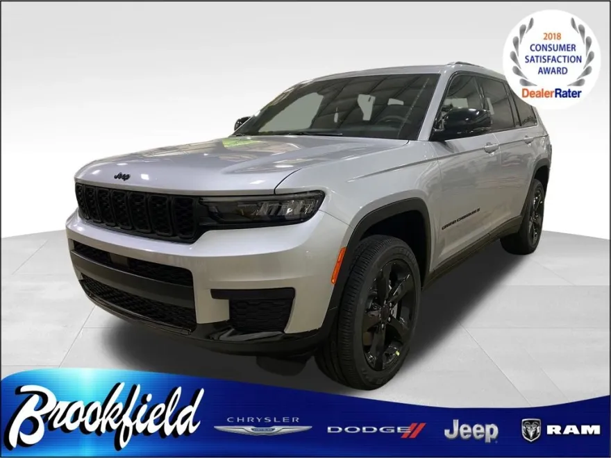 2025 Jeep Grand Cherokee Altitude photo 1