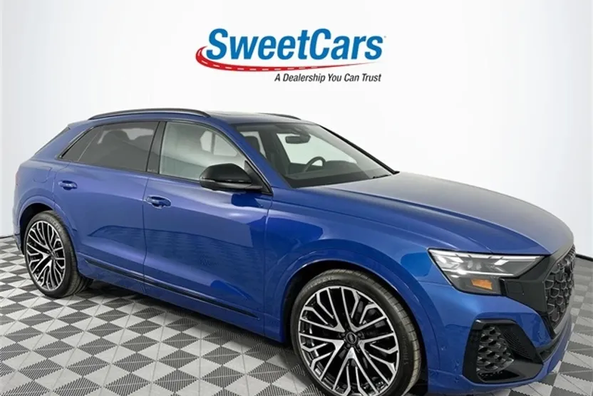 2024 Audi SQ8 Premium Plus photo 1