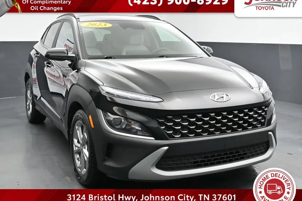 2023 Hyundai Kona SEL photo 1